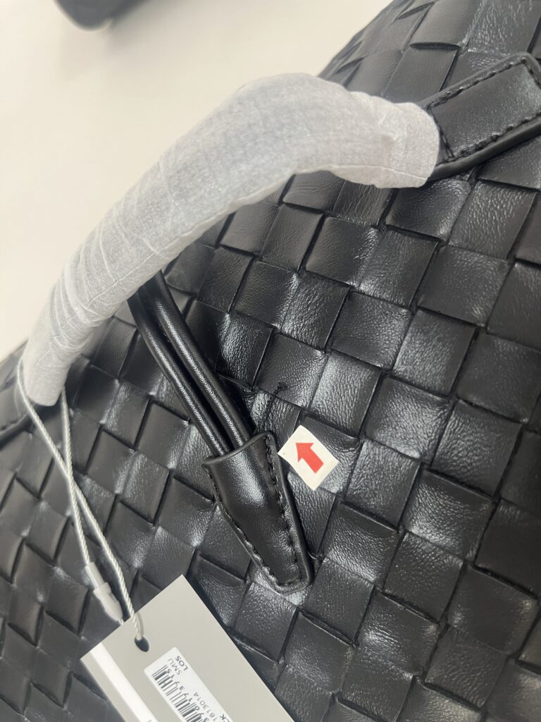 Custom bag quality control inspection for zipper hardware stitching packing and final AQL.